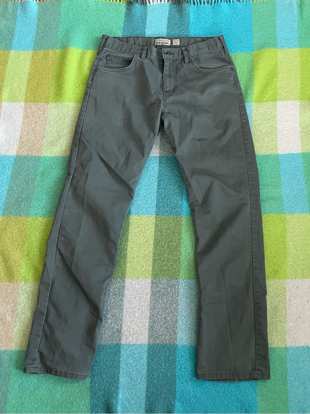 Patagonia Men's Green Cotton Pants #outdoor #hiking